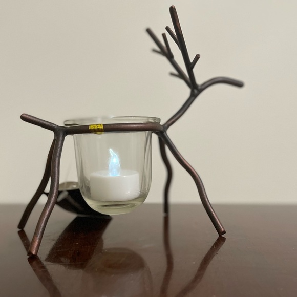 Reindeer Candle Holder, Holiday or Winter Decor - Picture 5 of 5
